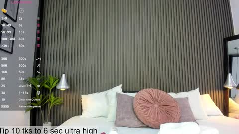 Lizza online show from 09.27.25