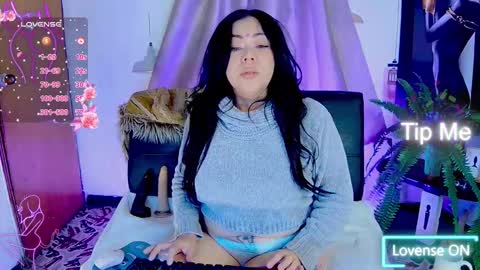 ESMERALDA online show from 10.11.25