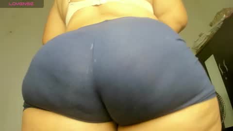 Snapshot of pervertt_mommy chatting on 10.09.25 Alexandra online show from 10.09.25