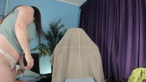 Kelly online show from 03.24.26