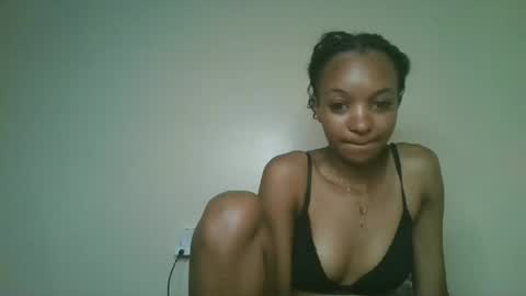 Snapshot of petal_palette chatting on 06.15.26 Lolly online show from 06.15.26
