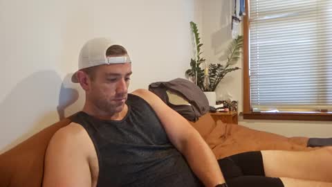 Snapshot of pete19871987 chatting on 02.02.25 Check out my new OnlyFans link online show from 02.02.25