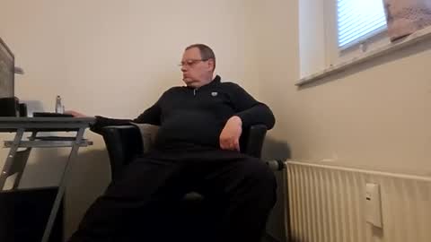 Snapshot of peter_03041976 chatting on 12.09.24 peter_03041976 online show from 12.09.24