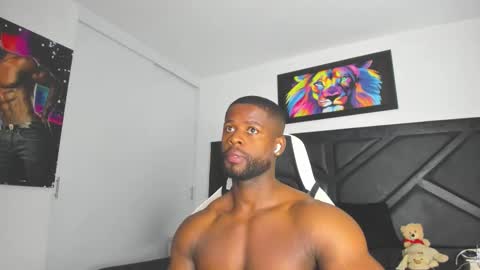 Snapshot of peter_coleman chatting on 10.11.25 PeterColeman online show from 10.11.25