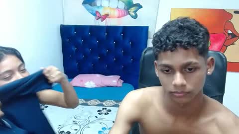 Snapshot of peter_hard_cock chatting on 02.20.25 Peter and Shopia online show from 02.20.25