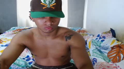 Snapshot of peter_king_ chatting on 10.30.25 peter online show from 10.30.25