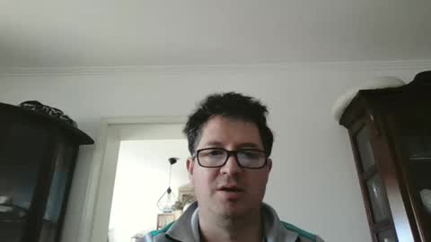 Snapshot of peter_s1275 chatting on 03.05.25 Peter online show from 03.05.25