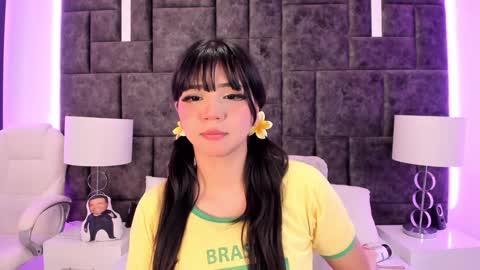 Snapshot of petit_rosseowo chatting on 01.13.25 Im Rosse but u can call me Rossie or Rosita . online show from 01.13.25