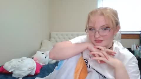 Little cupcake online show from 02.20.25