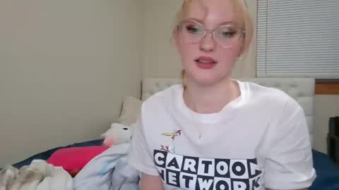 Little cupcake online show from 02.21.25