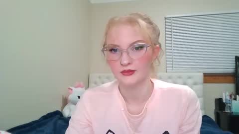 Little cupcake online show from 02.25.25