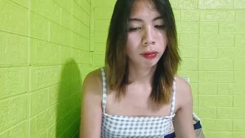 Yuriee online show from 01.12.25