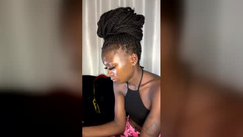 petite_divah254 online show from 02.28.26