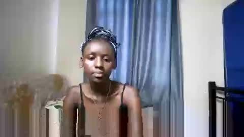 petite_funnie online show from 10.28.25