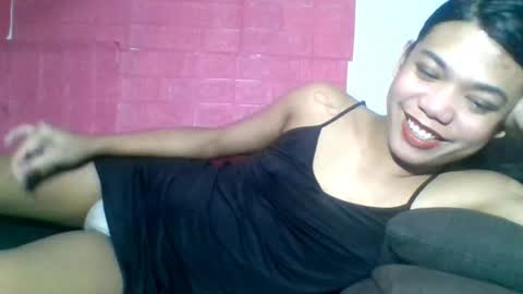 Snapshot of petite_jzee chatting on 09.21.25 jzee online show from 09.21.25