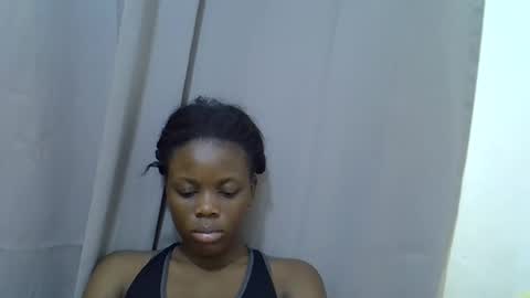 petite_melan online show from 09.25.25