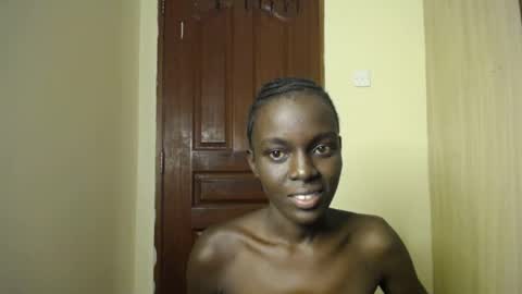 Snapshot of petite_melany chatting on 07.08.26 Melany online show from 07.08.26
