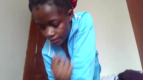 VERONICA MUTAMBI online show from 10.06.25