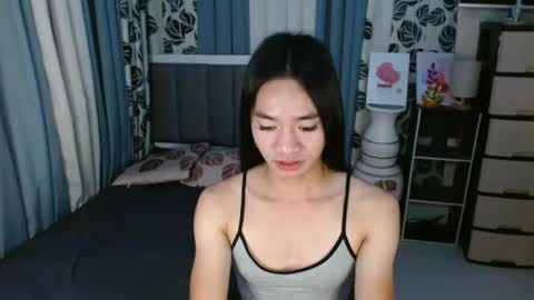 Snapshot of petiteasianmarian chatting on 03.03.25 bigcock Marian online show from 03.03.25