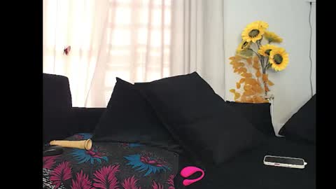 ebonyshawtypetit online show from 04.23.26