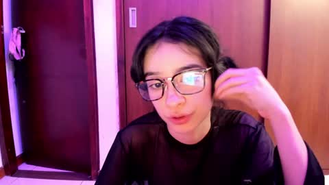 Lunna online show from 02.02.25