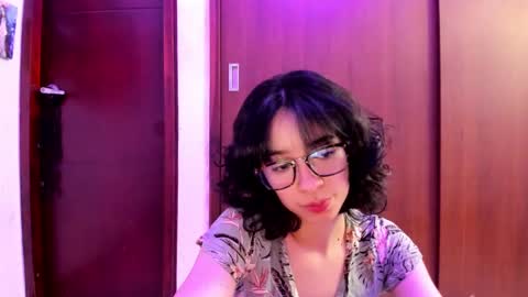 Lunna online show from 02.10.25