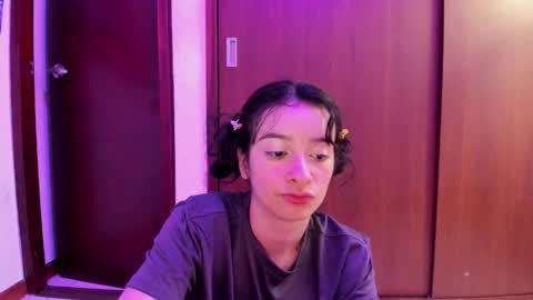 Lunna online show from 02.23.25