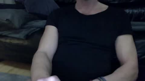 Snapshot of petros0076 chatting on 12.08.24 Petro online show from 12.08.24