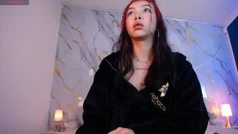 Pettit Courtny online show from 02.06.25