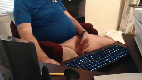 Snapshot of pghhorny2 chatting on 12.24.24 pghhorny2 online show from 12.24.24