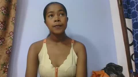 phania185885 online show from 03.26.26