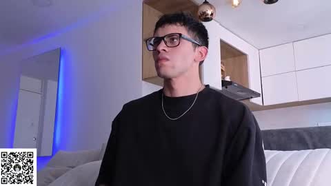 phantom_bigger1 online show from 03.03.26