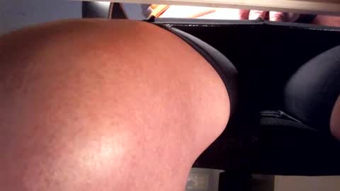 Snapshot of phil1024 chatting on 12.21.25 Phil online show from 12.21.25