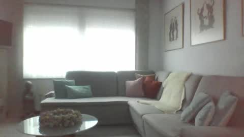 Snapshot of phil279 chatting on 11.23.25 Phil online show from 11.23.25