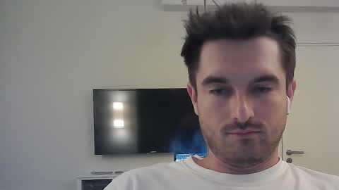 Snapshot of philborison chatting on 10.10.25 PhilipBorison online show from 10.10.25