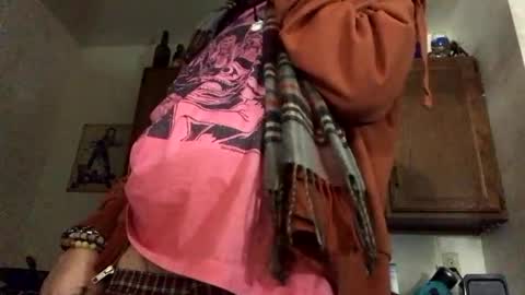 Phil online show from 11.24.25