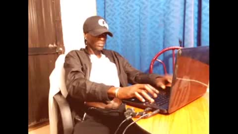 2 pac shakur online show from 01.18.25