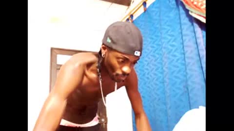 2 pac shakur online show from 02.09.25