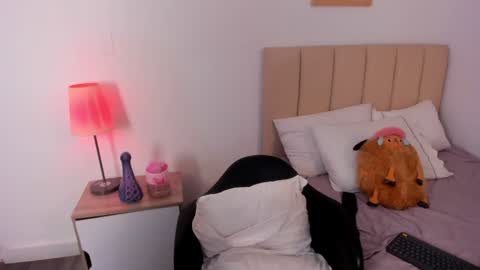 Phoenix Angel  online show from 01.05.25
