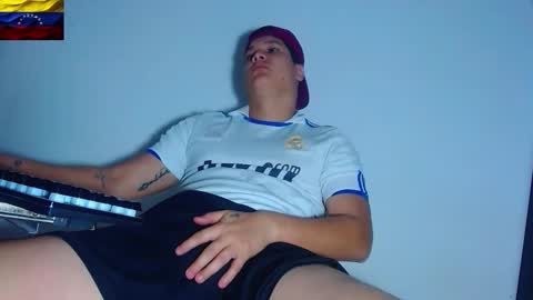 AdnierGnz online show from 03.13.26