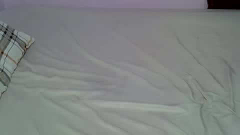 Snapshot of phoenixloverz chatting on 05.26.26 phoenixloverz online show from 05.26.26