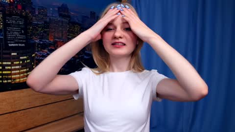 Snapshot of phyllisearney chatting on 01.27.25 Hann G. Jones online show from 01.27.25