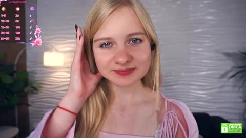 Snapshot of phyllisearney chatting on 09.16.25 Hann G. Jones online show from 09.16.25