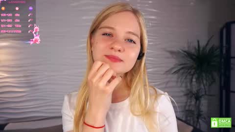 Snapshot of phyllisearney chatting on 09.24.25 Hann G. Jones online show from 09.24.25