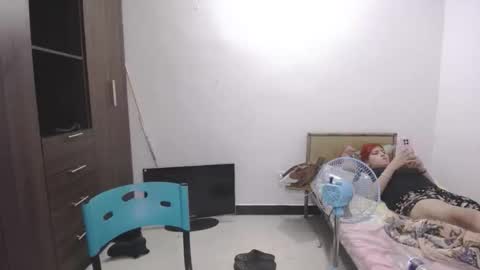 izzy online show from 03.12.26