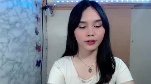 Snapshot of pia_intownx chatting on 04.26.26 Ms Pia online show from 04.26.26