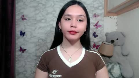 Snapshot of pia_intownx chatting on 05.24.26 Ms Pia online show from 05.24.26