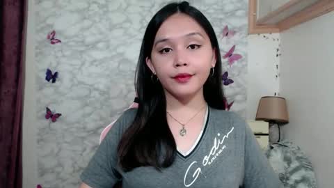 Snapshot of pia_intownx chatting on 06.02.26 Ms Pia online show from 06.02.26