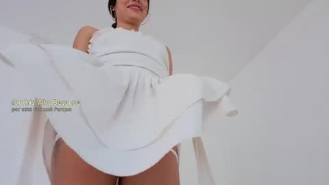 Snapshot of pia_stone1 chatting on 04.28.26 Liz online show from 04.28.26