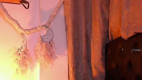  PIA FISHER  online show from 02.07.26